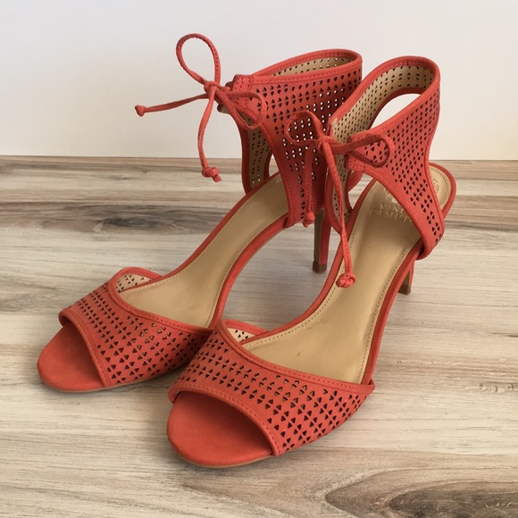 🍑NEW VINCE CAMUTO coral leather heels, size 10 - Picture 2 of 7